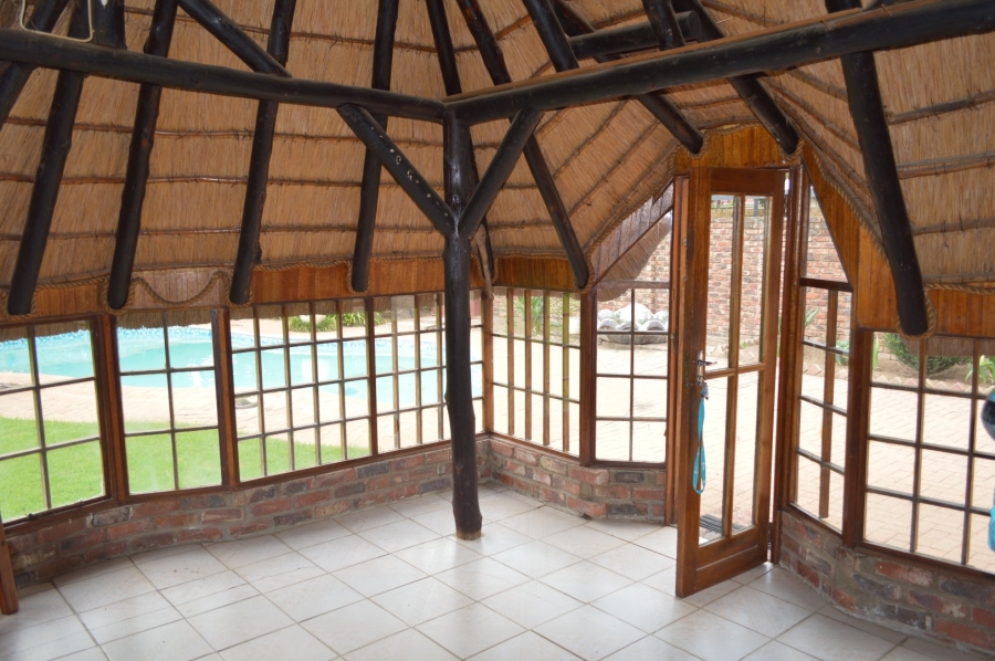 4 Bedroom Property for Sale in Flimieda North West